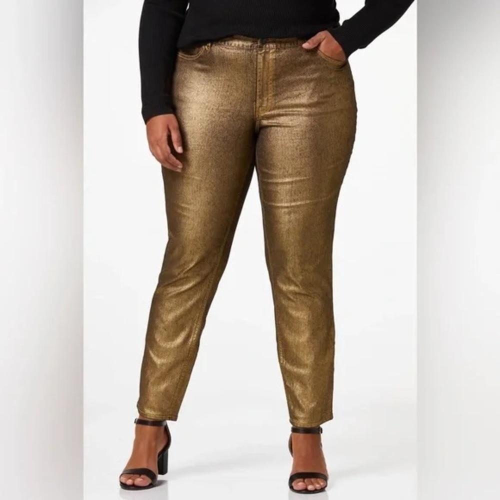 Cato | PLUS PETITE GOLD COATED JEANS SIZE 28WP